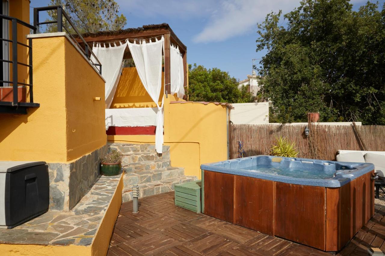 Amazing Vila Close To Sitges, Jacuzzi, Swimming Pool & Exellent Views Olivella Εξωτερικό φωτογραφία